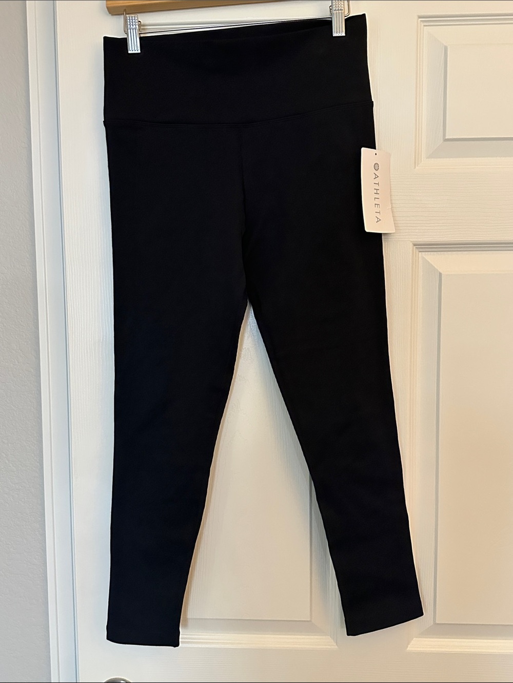Athleta Black women’s Aurora High-Waist Performance Leggings